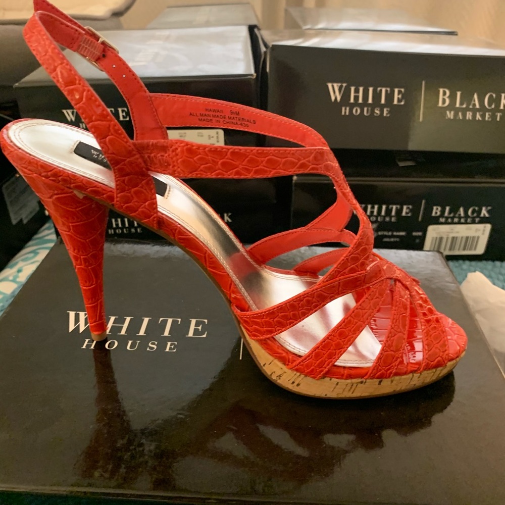 White House Black Market Shoes sz 9.5 New!